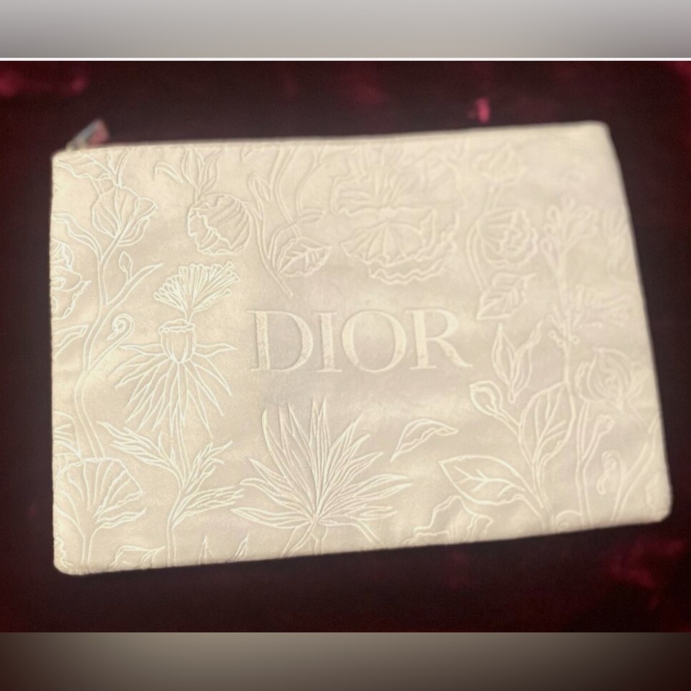 Dior make up pouch